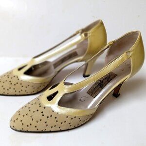 Amalfi - Dance Shoes  Bright-Beige Color  - Size EU 6B  ( US 5.5 )